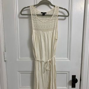 H&M Cream Color Lace Detail Dress